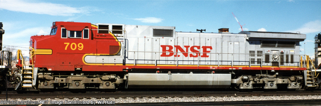 BNSF C44-9W 709